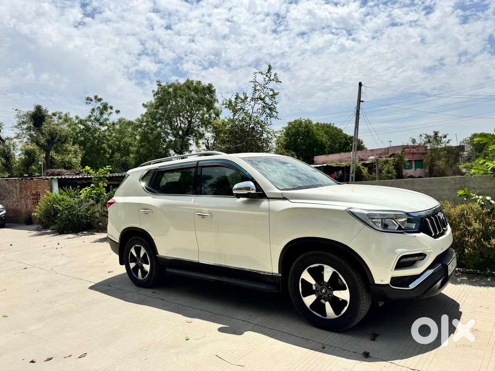 Mahindra Alturas G4 2022 Well Maintained