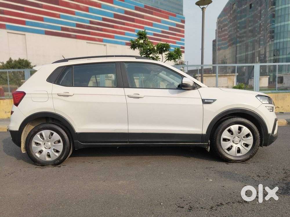 Skoda Kushaq 1.0 Tsi Active, 2021, Petrol