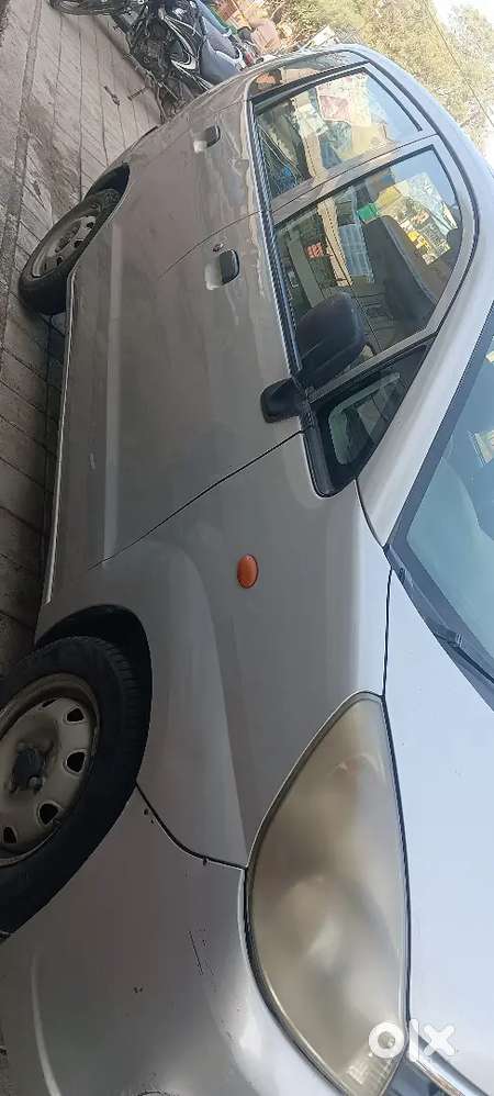 Maruti Suzuki Zen Estilo 2010