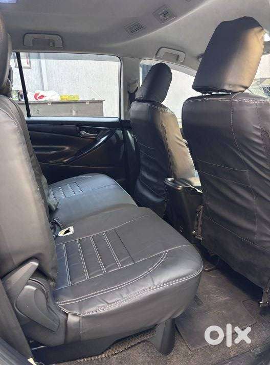 Toyota Innova Crysta [2020-ongoing] 2.4 Gx 8 Str, 2022, Diesel