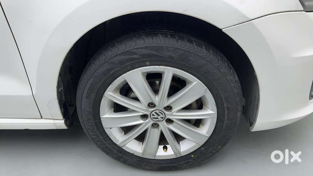 Volkswagen Vento 2013-2015 1.2 Tsi Highline At, 2016, Petrol