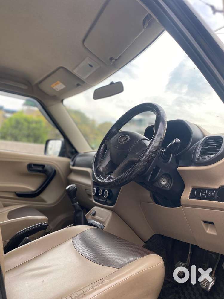 Mahindra Tuv 300 Mhawk100 T8, 2017, Diesel