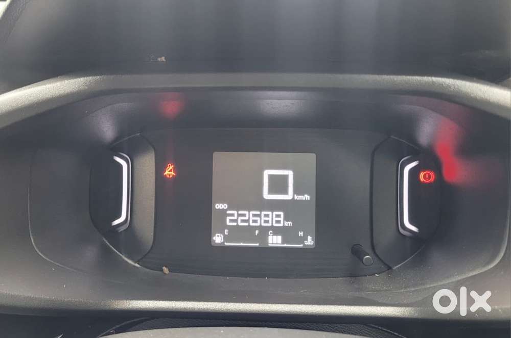 Citroen C3 X Shine 1.2 Turbo, 2023, Petrol