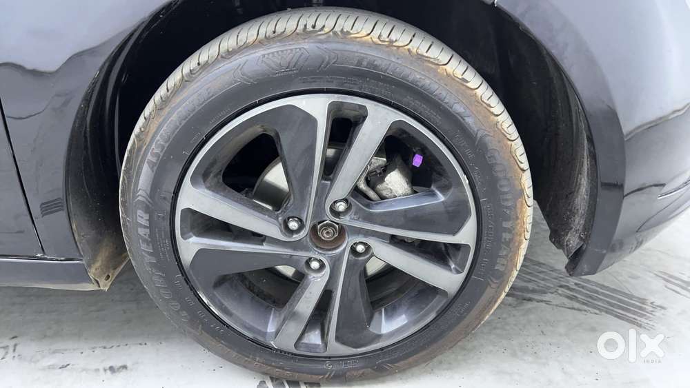 Tata Altroz 1.5 Xz Plus Diesel Dark Edition, 2022, Diesel