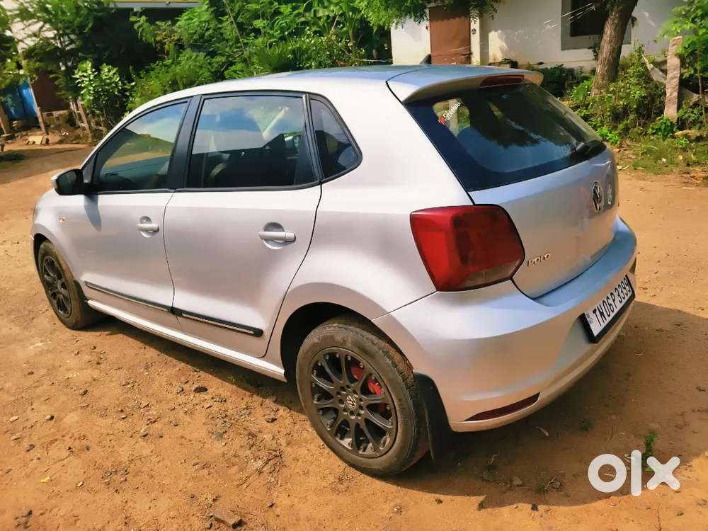 Volkswagen Polo 2015 Diesel 106000 Km Driven