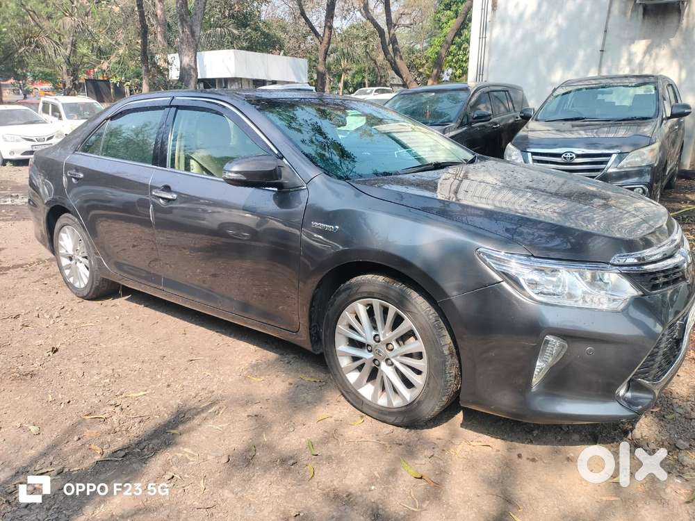 Toyota Camry 2.5l Automatic, 2015, Cng & Hybrids