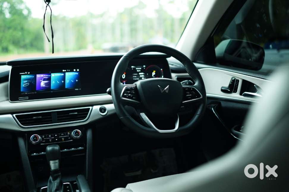 Mahindra Xuv700, 2023, Diesel