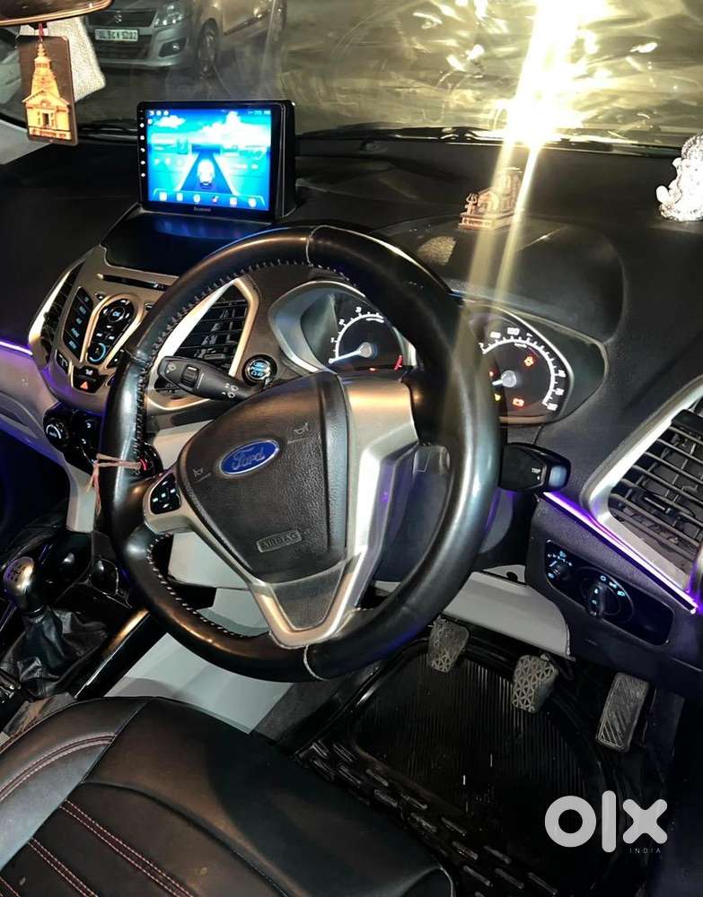 Ford Petrol 2017 Car