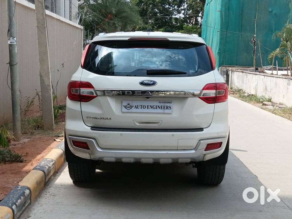 Ford Endeavour 2.2 Titanium At 4x2, 2018, Diesel