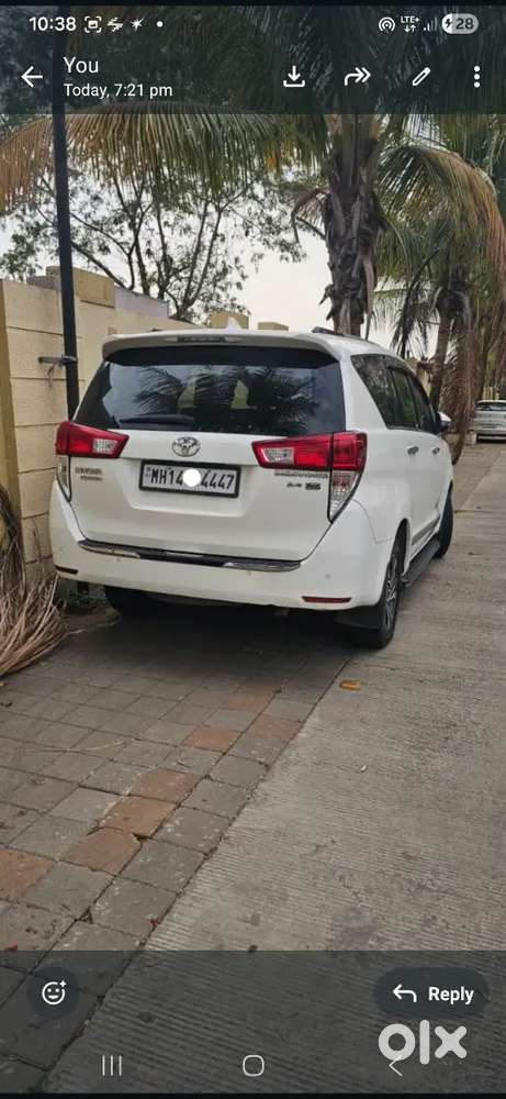 Toyota Innova Crysta 2022 Diesel 100000 Km Driven
