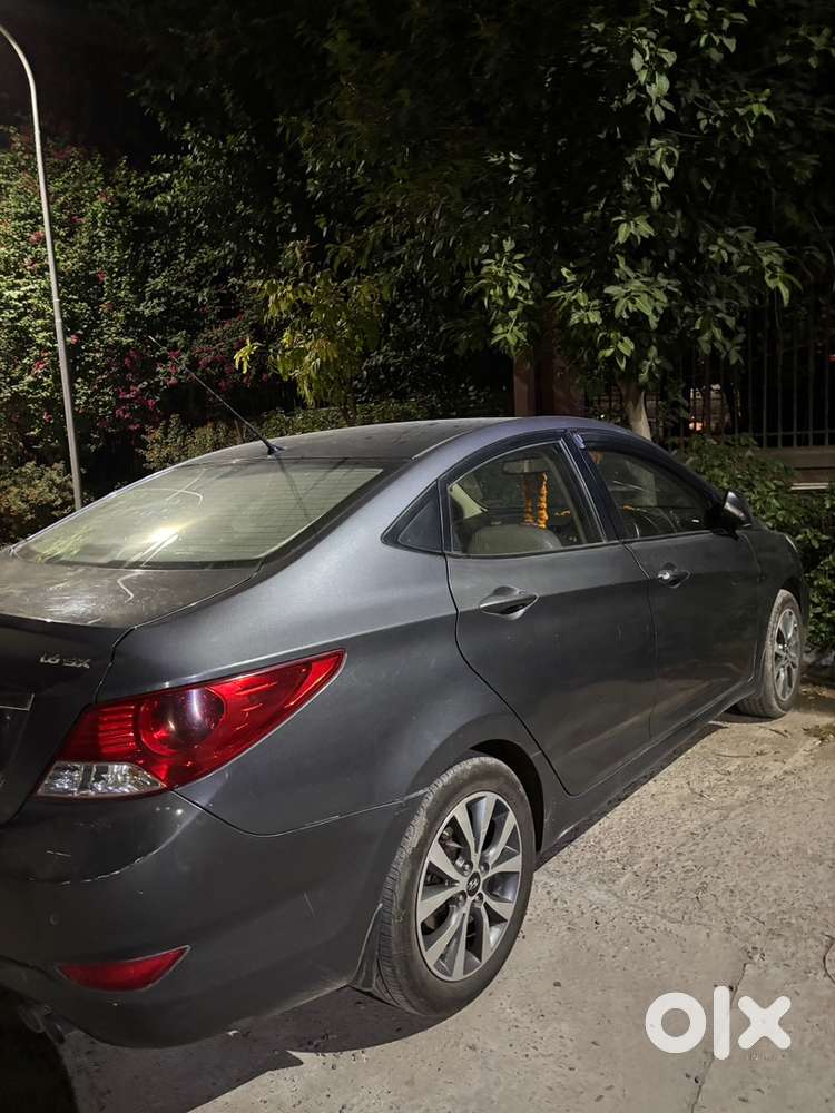 Hyundai Fluidic Verna 2014