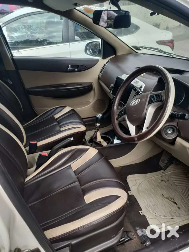 Hyundai I20 Sportz 1.2 Bs-iv, 2010, Petrol