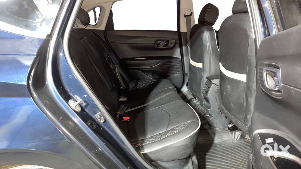 Hyundai New I20 1.2 Asta (o) Ivt, 2023, Petrol