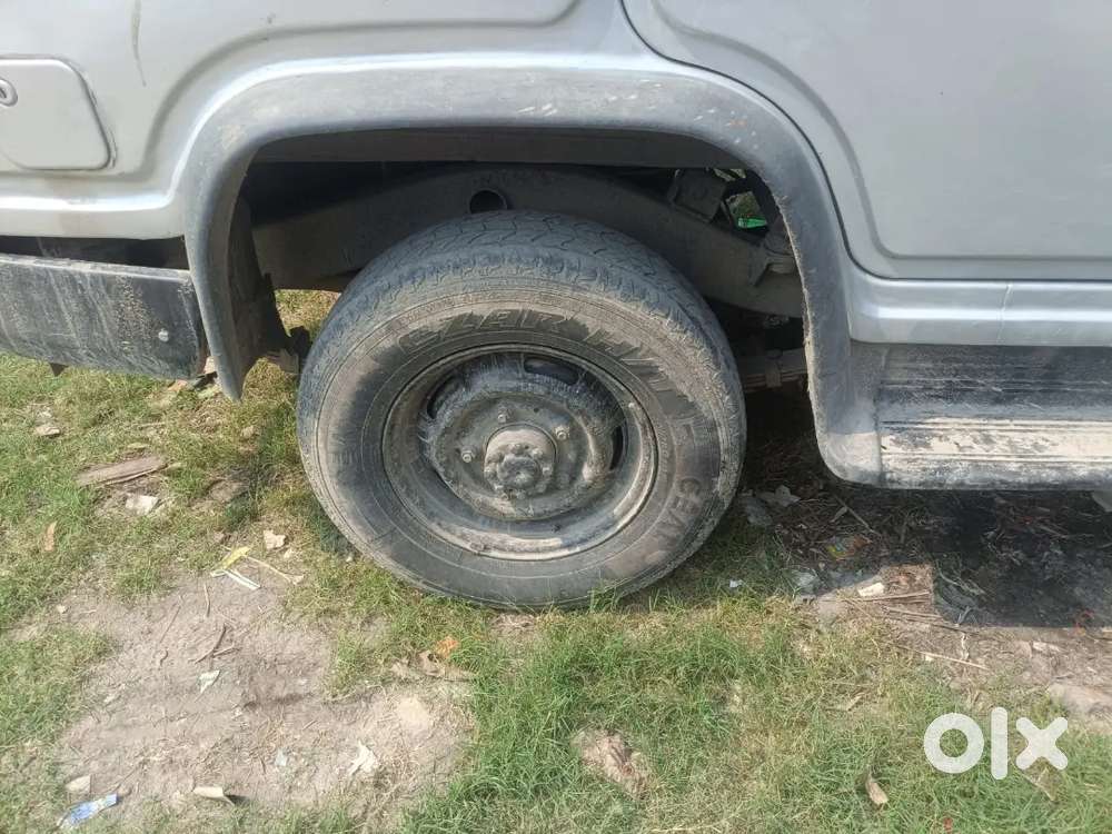 Mahindra Bolero 2011