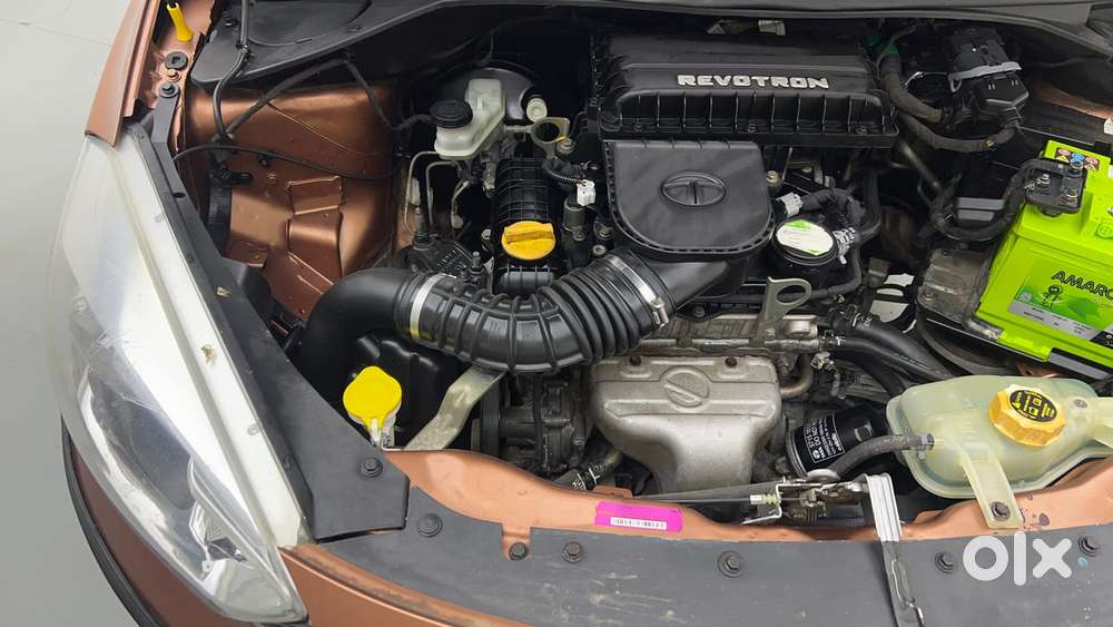 Tata Tigor Xe, 2017, Petrol
