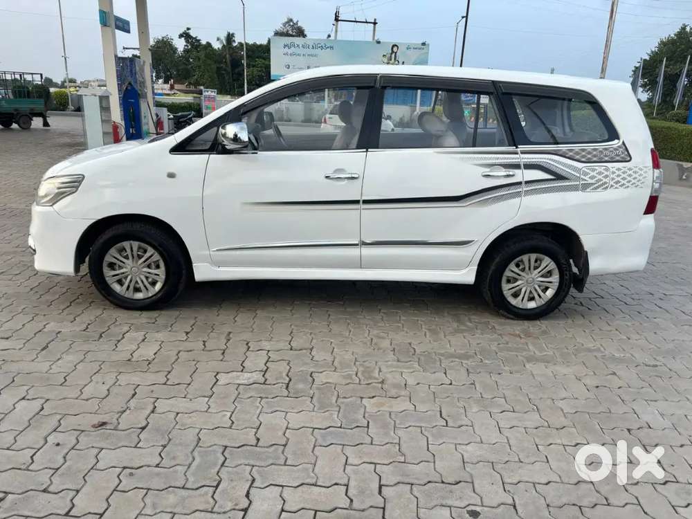 Toyota Innova Diesel 2.5 2013
