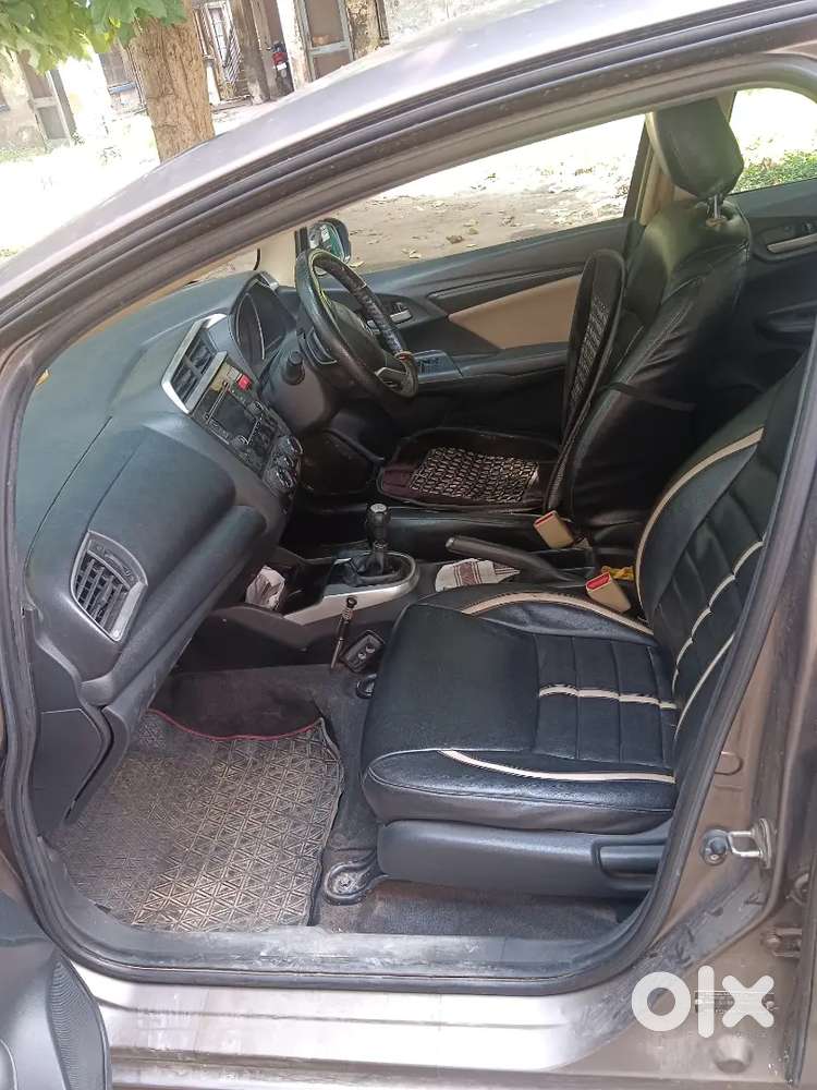 Honda Jazz Petrol 2016 Year