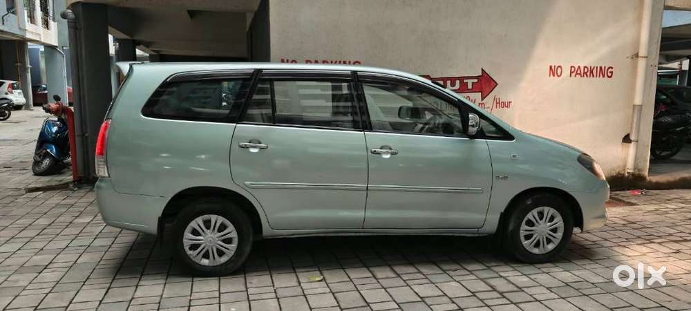 Toyota Innova 2.5v 2006