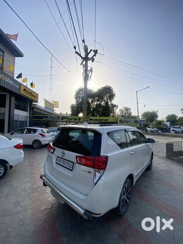 Toyota Innova Crysta 2.5z, 2022, Diesel