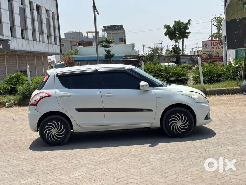 Maruti Suzuki Swift 2015 Diesel 107000 Km Driven