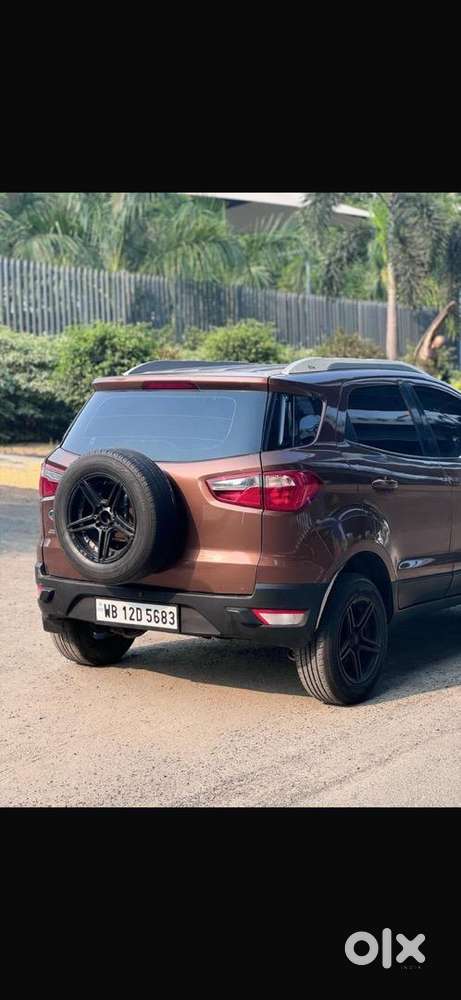 Ford Petrol Car 2016