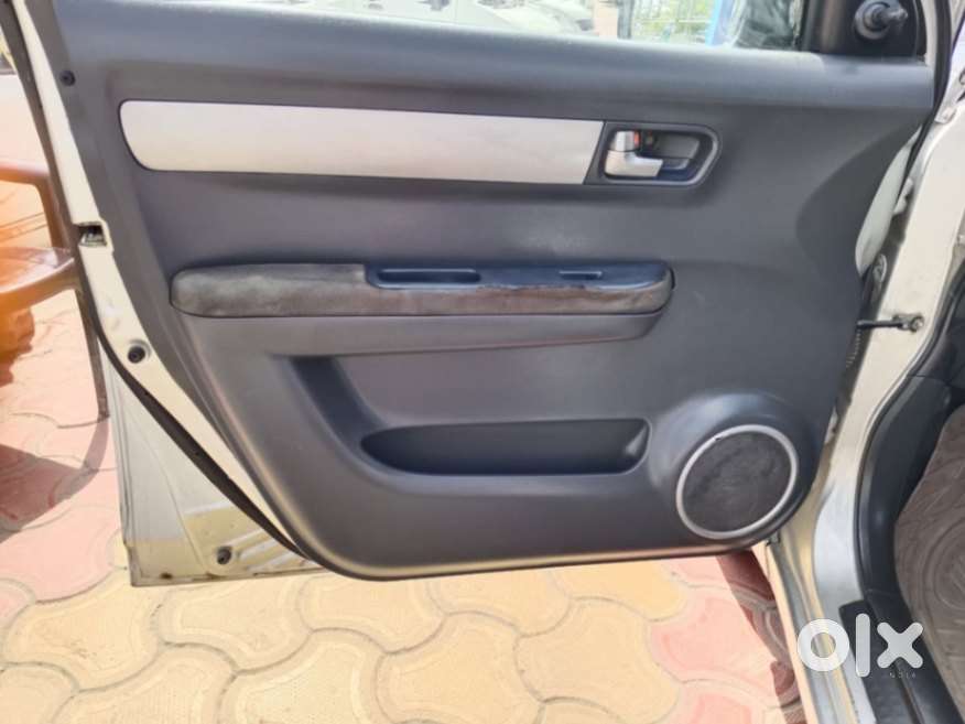 Maruti Suzuki Swift Vxi + Manual, 2006, Petrol