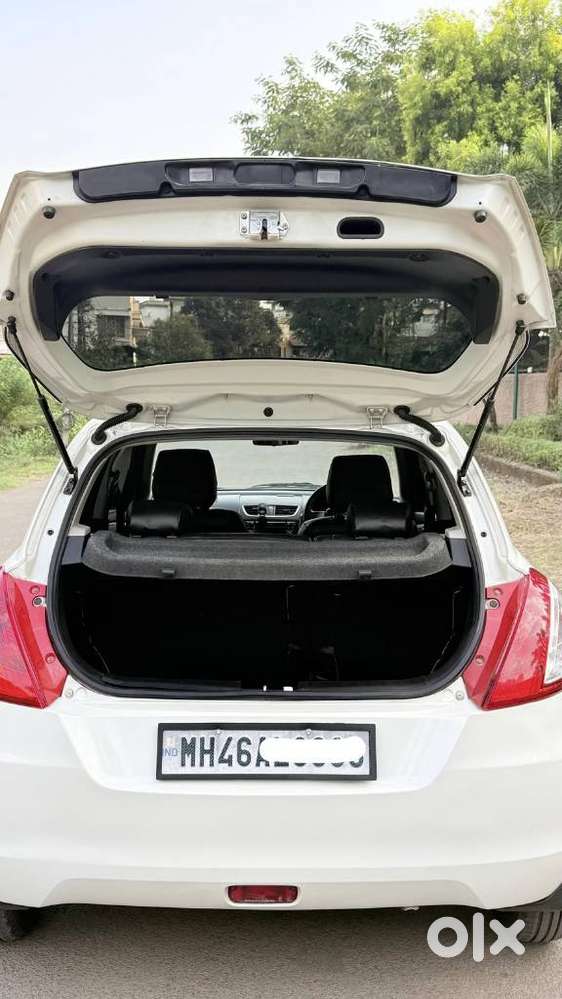 Maruti Suzuki Swift Vxi + Manual, 2015, Petrol