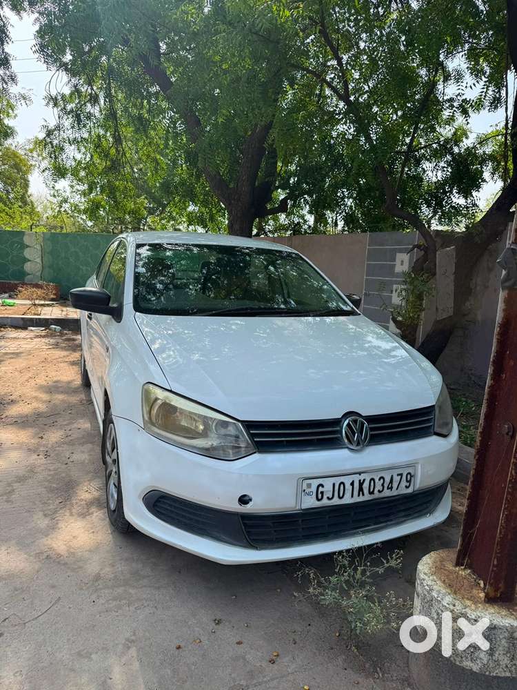Volkswegan Vento Diesel 2013 ! 1th Owner ! 60,000 Km Excellent Condeti