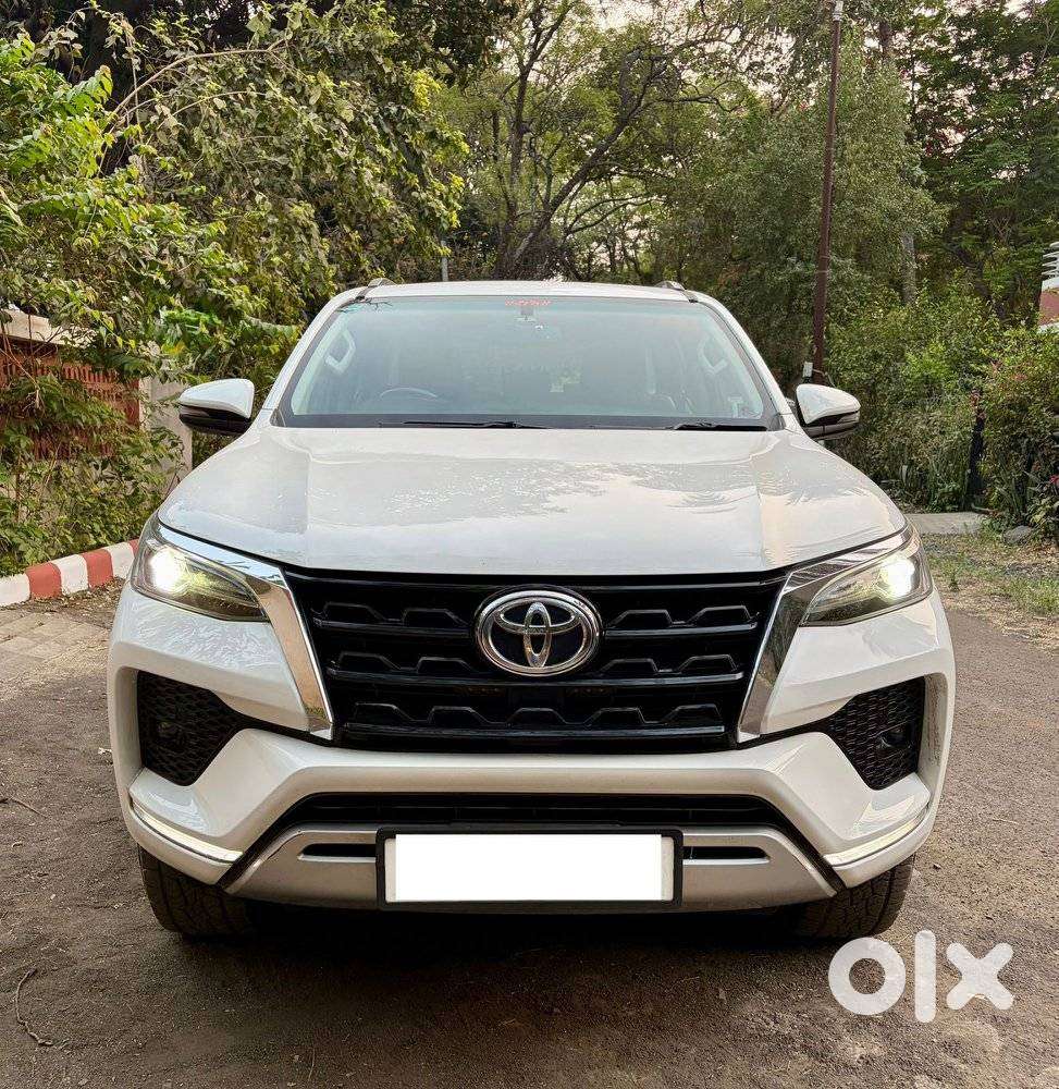 Toyota Fortuner 4x2 At 2.8 Diesel, 2022, Diesel