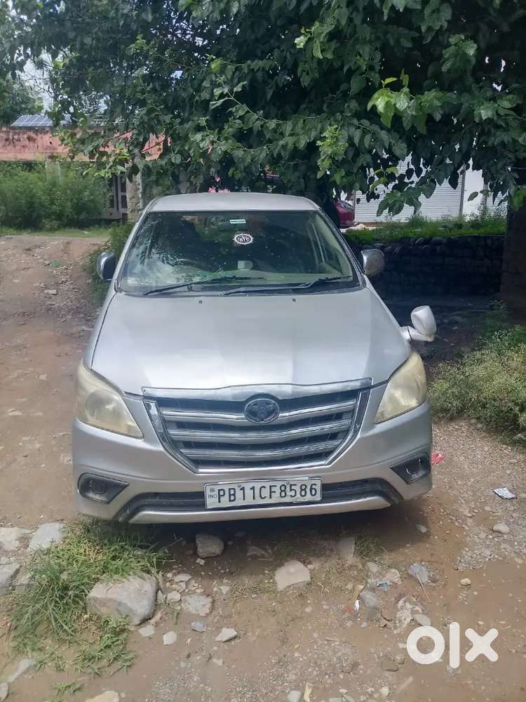 Toyota Innova Diesel 2014