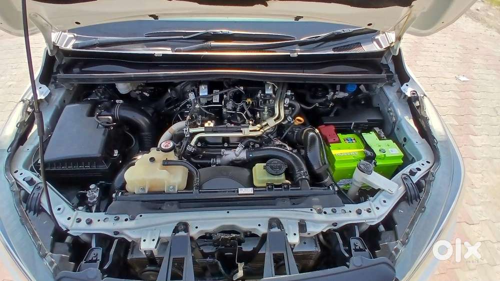 Toyota Innova Crysta [2020-ongoing] 2.7 Gx At 8 Str, 2022, Diesel