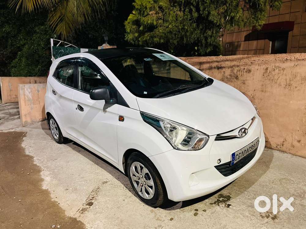 2016 Hyundai Petrol Car
