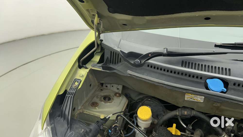 Datsun Redigo T Option, 2016, Petrol