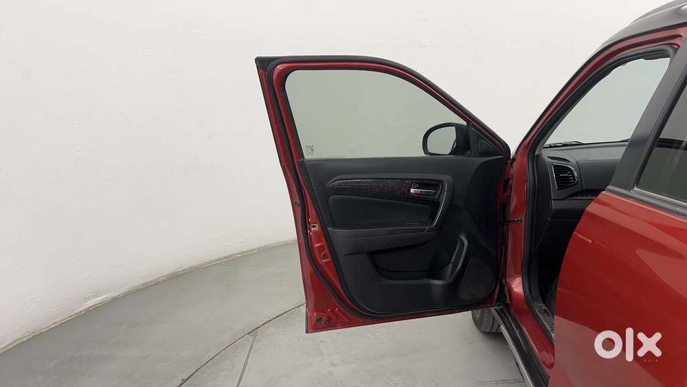Maruti Suzuki Vitara Brezza Zdi+ Dual Tone Amt, 2018, Diesel