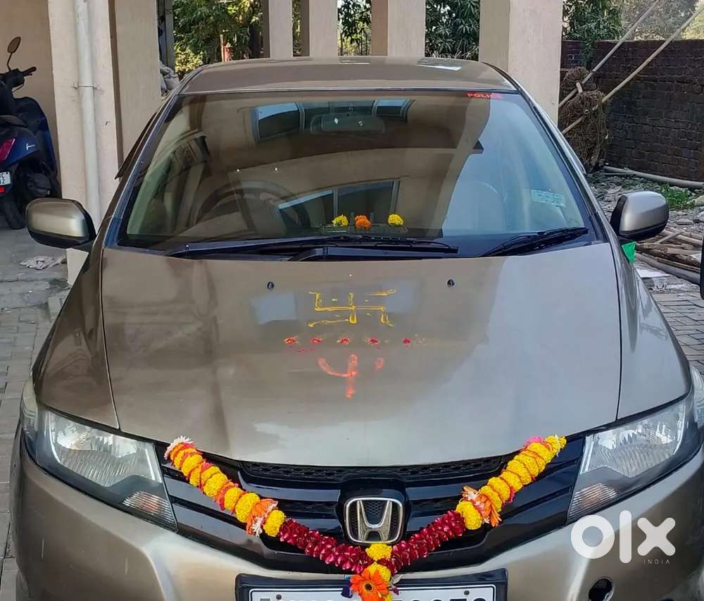 Honda City 2010 Cng & Hybrids 100000 Km Driven