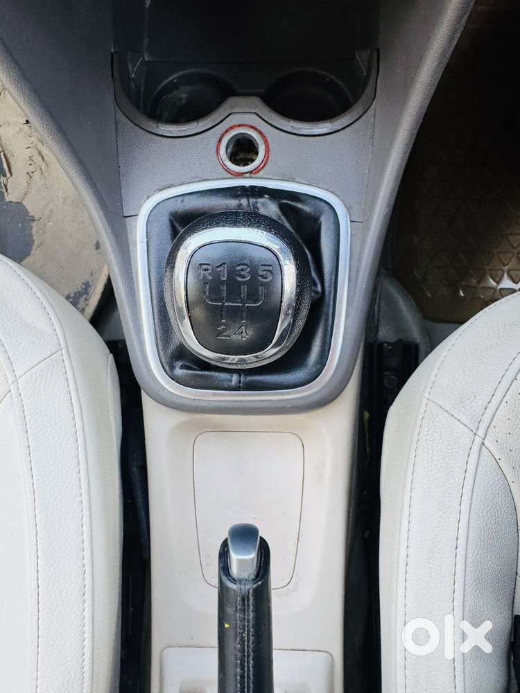 Volkswagen Vento Diesel Highline, 2013, Diesel