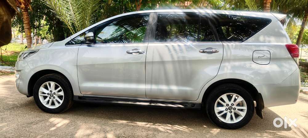 Toyota Innova Crysta 2.4 G Mt, 2017, Diesel