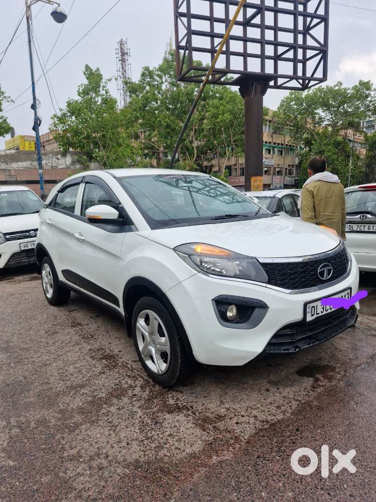 Tata Nexon 1.2 Revotron Xma Amt, 2019, Cng & Hybrids