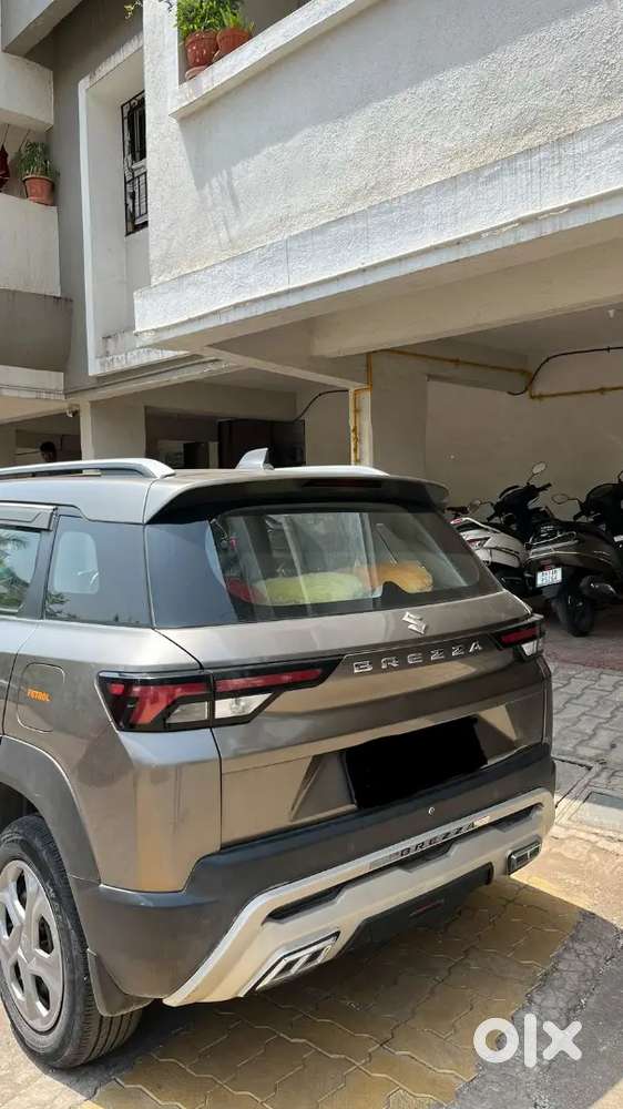Maruti Suzuki Brezza 2023 Cng & Hybrids 32000 Km Driven Mh14