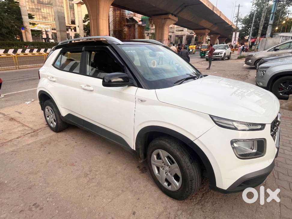 Hyundai Venue S Mt 1.2 Kappa, 2021, Petrol