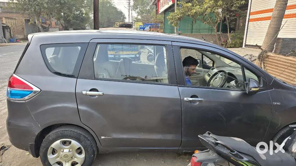 Maruti Suzuki Ertiga 2015