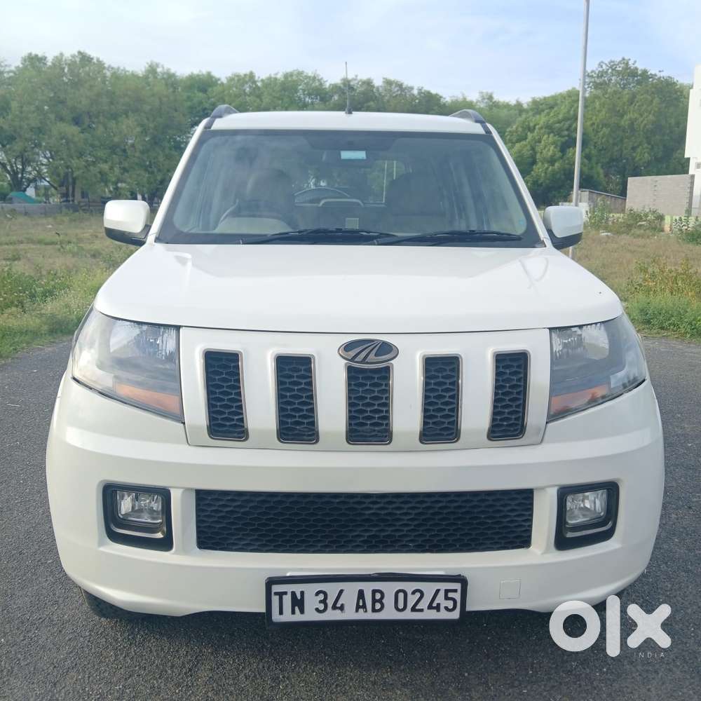 Mahindra Tuv 300 T10, 2018