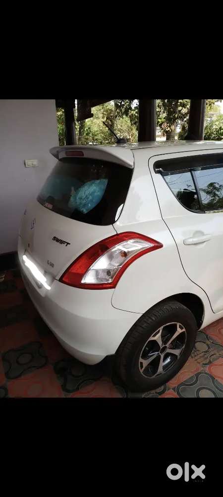 Maruti Suzuki Swift Lxi 2015 Petrol 58000 Km Driven