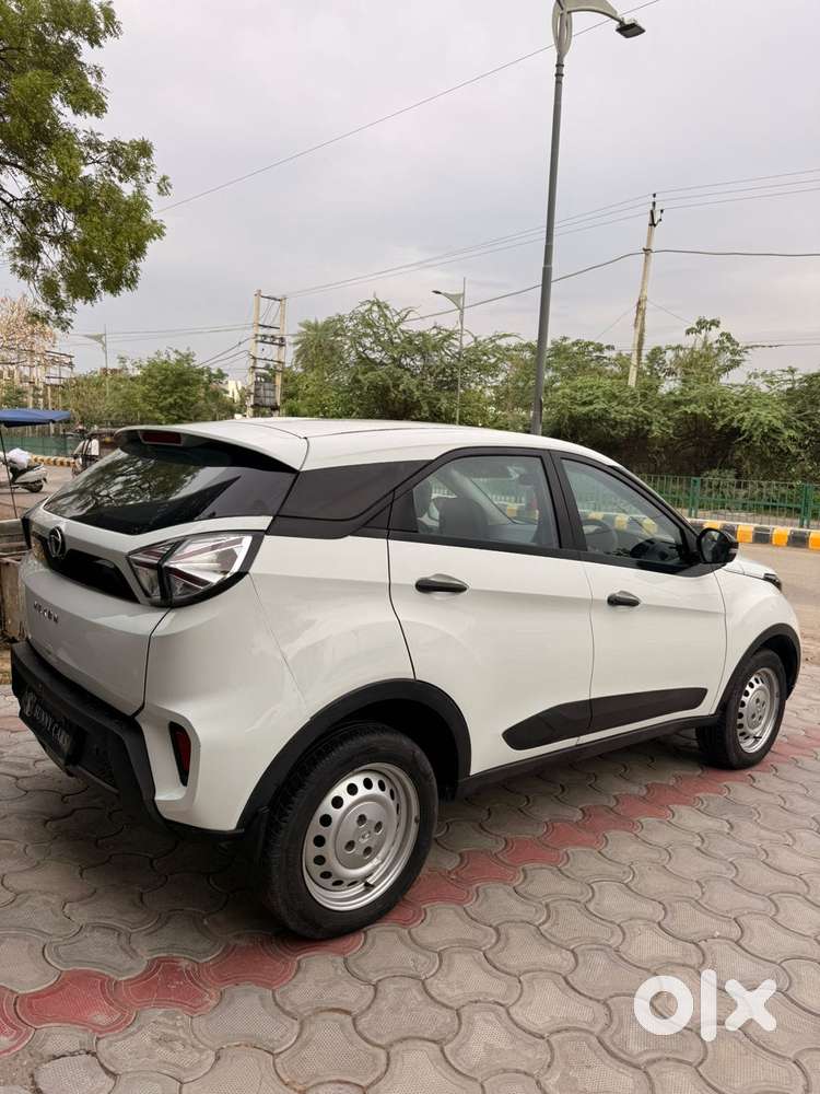Tata Nexon 1.2 Petrol, 2022, Petrol