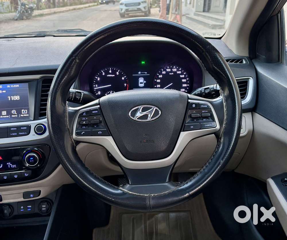 Hyundai Verna 1.6 Sx (o) Vtvt, 2018, Petrol