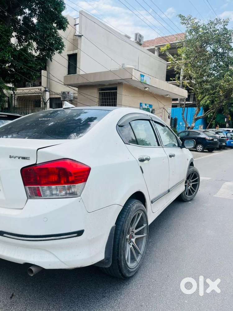 Honda City 2011 Cng & Hybrids Well Maintained
