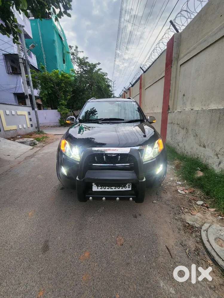 Mahindra Xuv500 Doctor Owned  Excellent Condition Genuine Reading