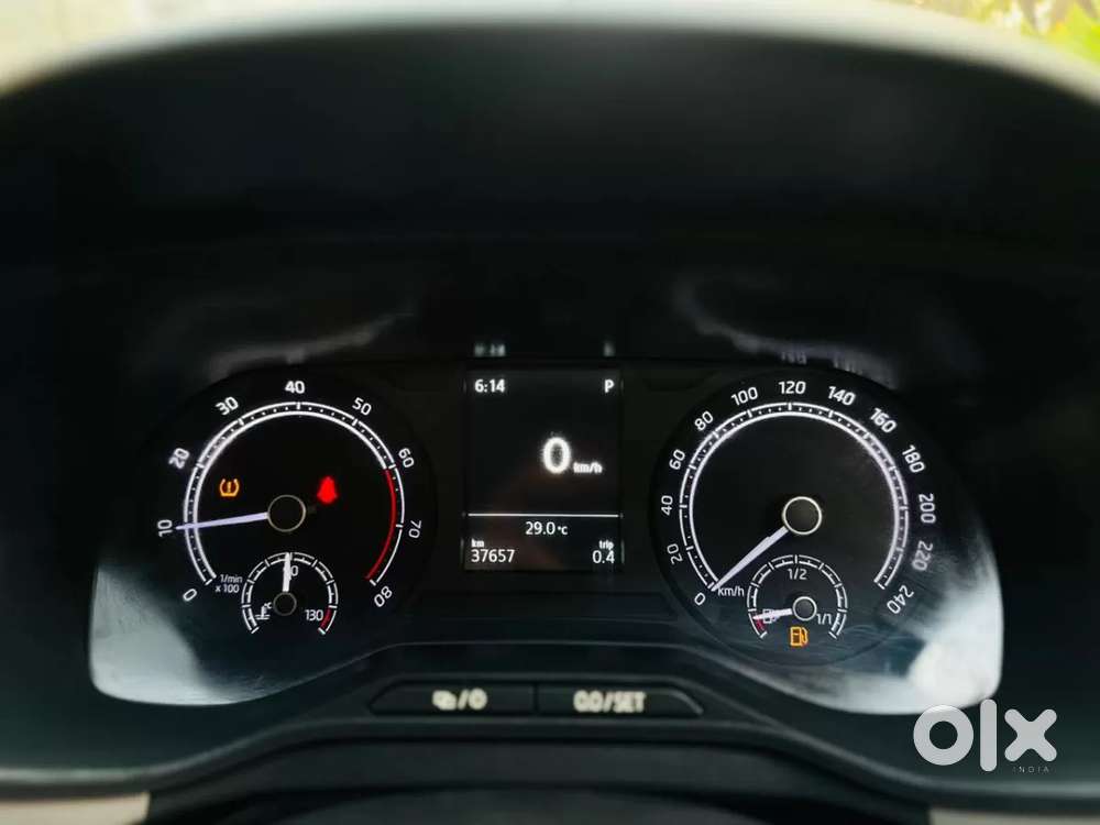 Skoda Kushaq 1.0 Tsi Ambition At, 2022, Petrol