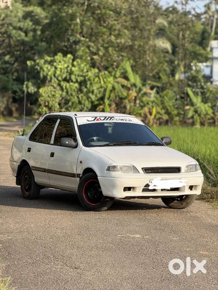 Maruti Suzuki Esteem 1996