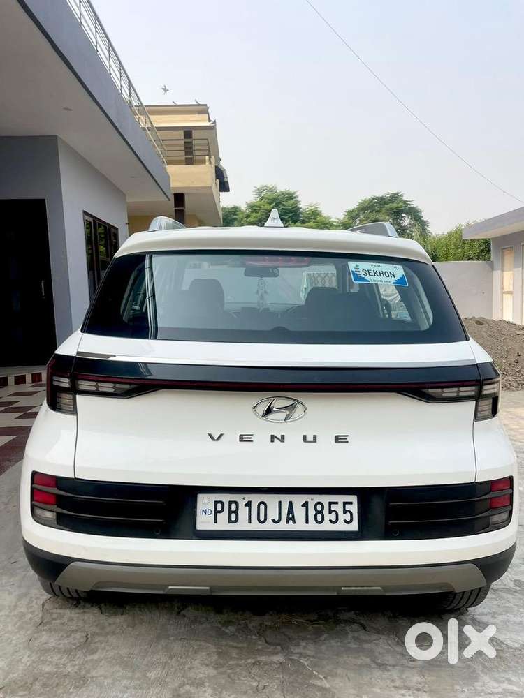 Hyundai Venue 2023 Diesel Good Condition